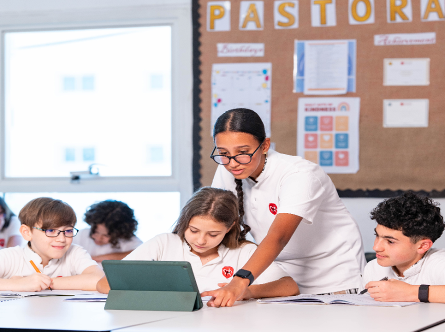 best curriculum for expats in UAE