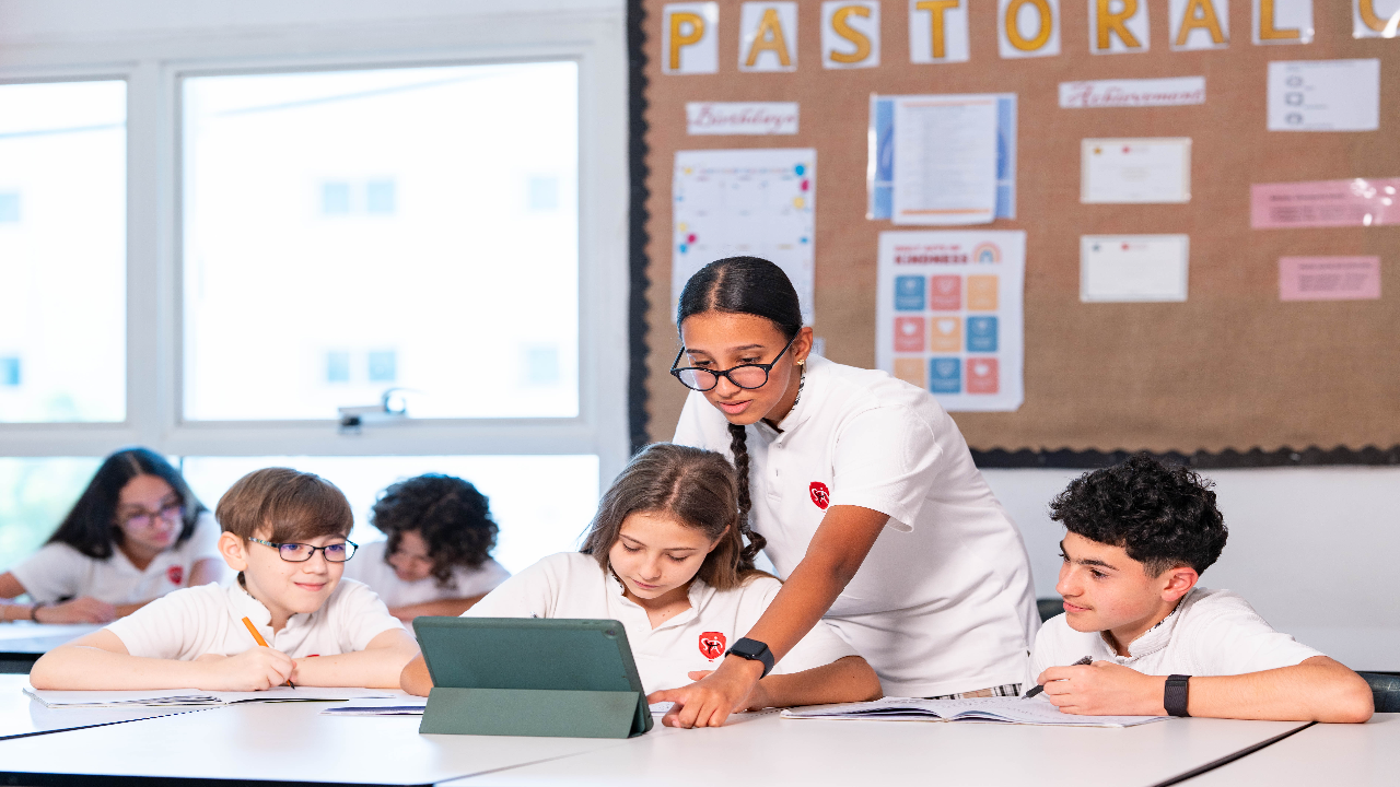 Best Curriculum for Expats in UAE: How to Choose the Right Path for Your Child